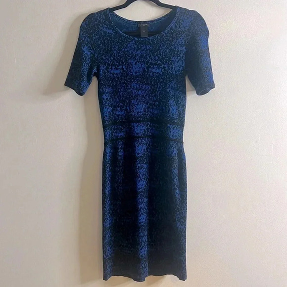 Ann Taylor Dresses & Skirts - Ann Taylor Fitted Black & Blue Mini Fitted Sweater Dress w/ Waist Detail Small
